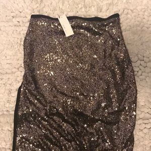 Sequin Maxi Skirt ✨💖 NWT